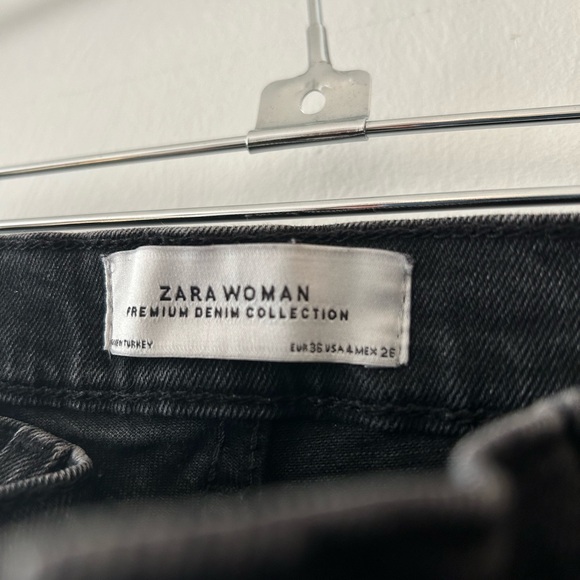 Zara Crop and Flare Jeans - Picture 4 of 7